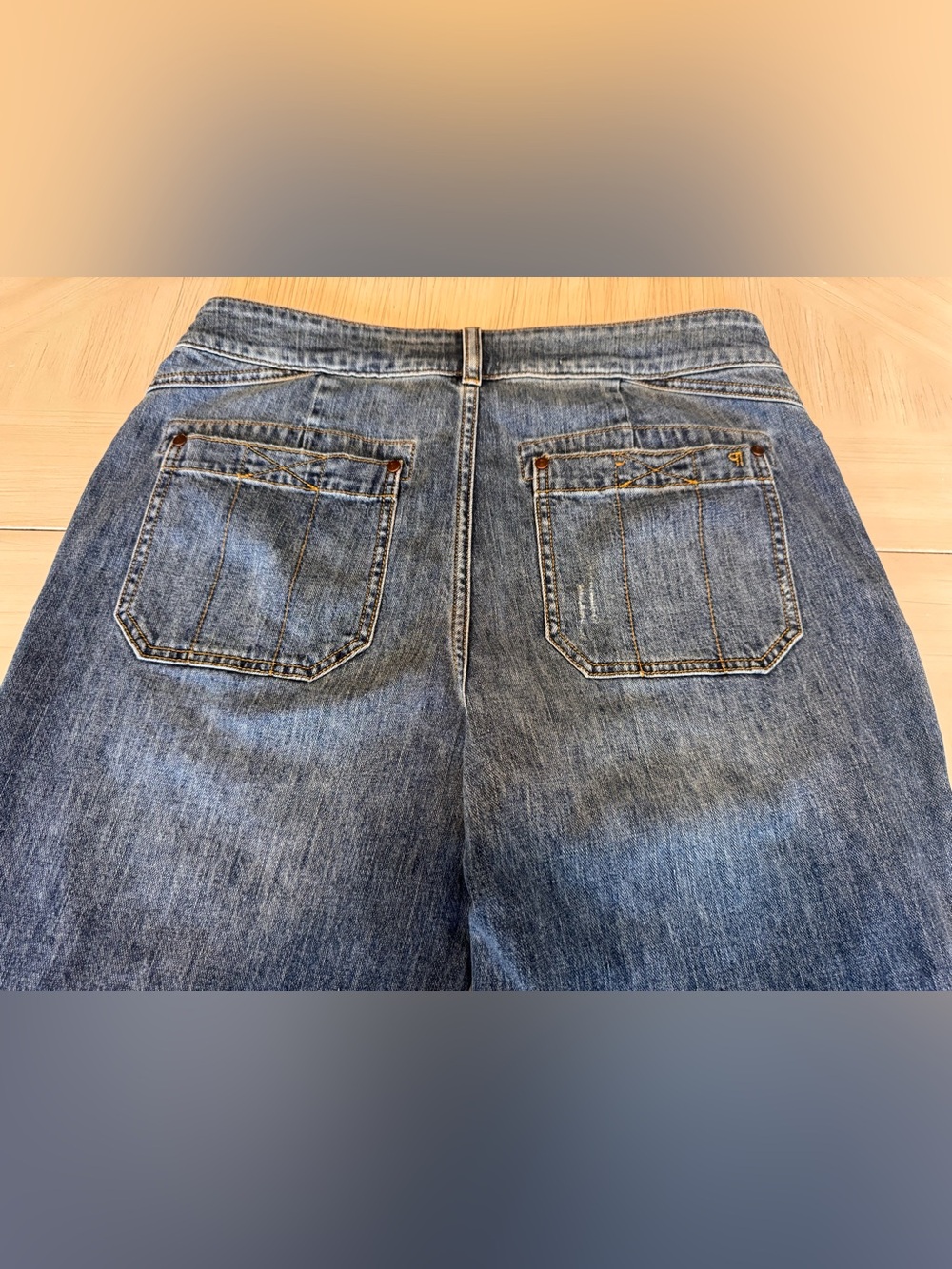 Anthropologie Pilcro Wanderer Mid-Rise Relaxed Jeans Lonnie Wash Size 29 NWOT - Picture 16 of 16